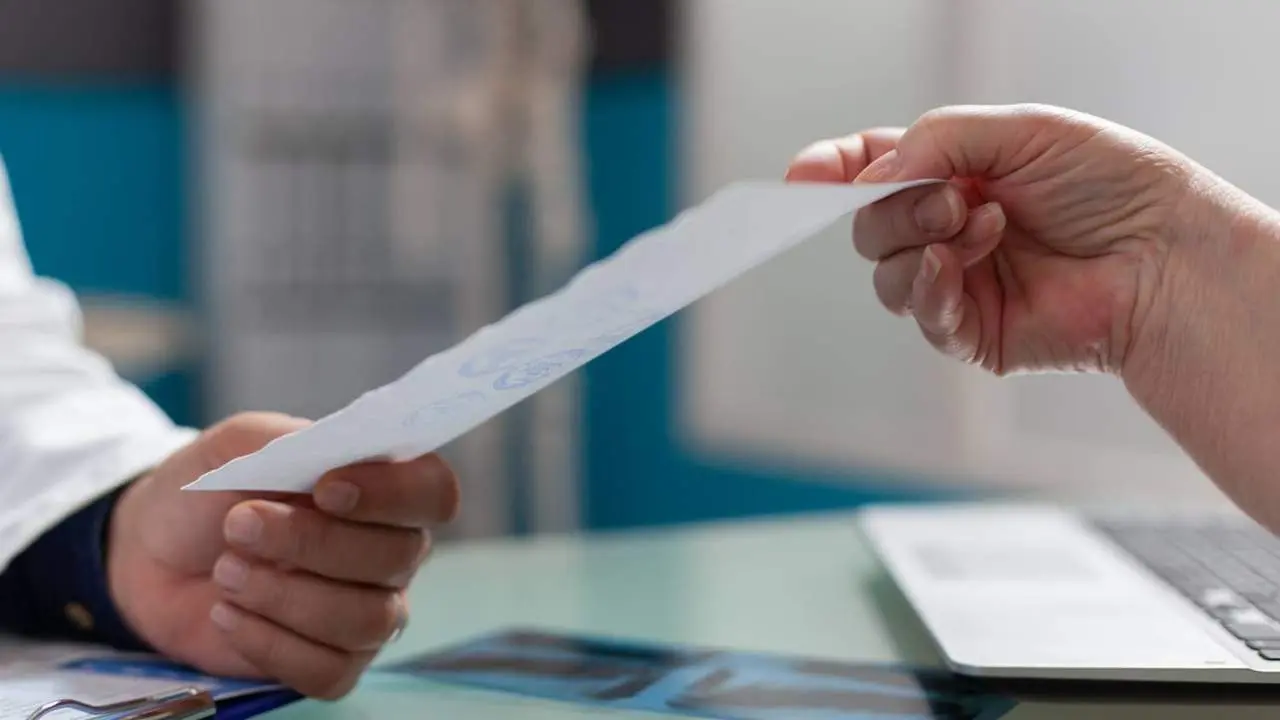 &iquest;En qu&eacute; casos est&aacute;n los peque&ntilde;os negocios obligados a ofrecer un reconocimiento m&eacute;dico a sus empleados?.