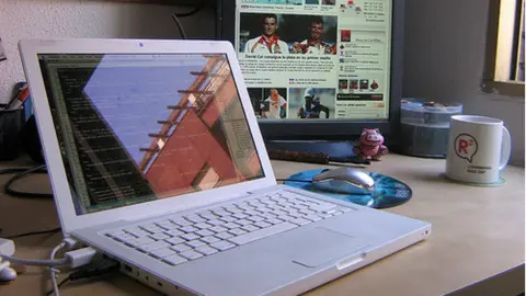 ordenador, aut&oacute;nomo en casa
