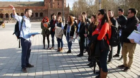 guias-turisticos-cese