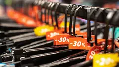 Consumo ya multa a los comercios que publican promociones sin controlar el &lsquo;stock&rsquo; o la fecha de validez.