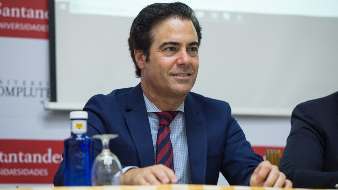 Pablo Zalba, presidente del ICO, en los cursos de verano de El Escorial
