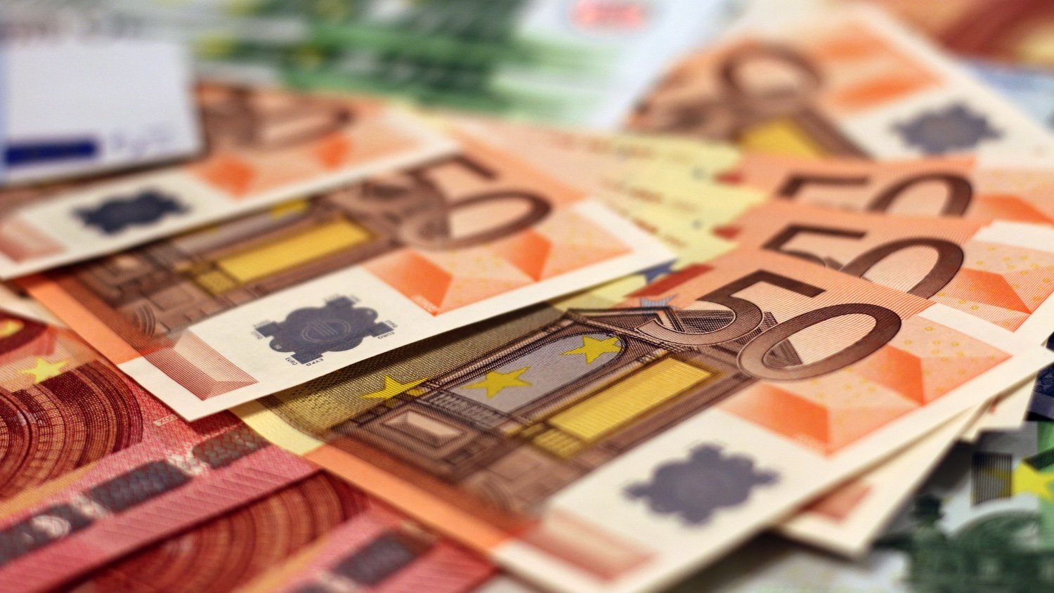 Banco de España, Una princesa europea permite detectar los billetes falsos  de euro